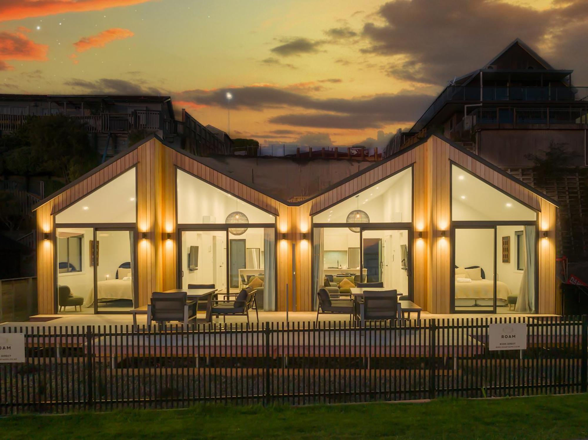 Brand New Lake Front Homes Spa Pool Taupo Luaran gambar